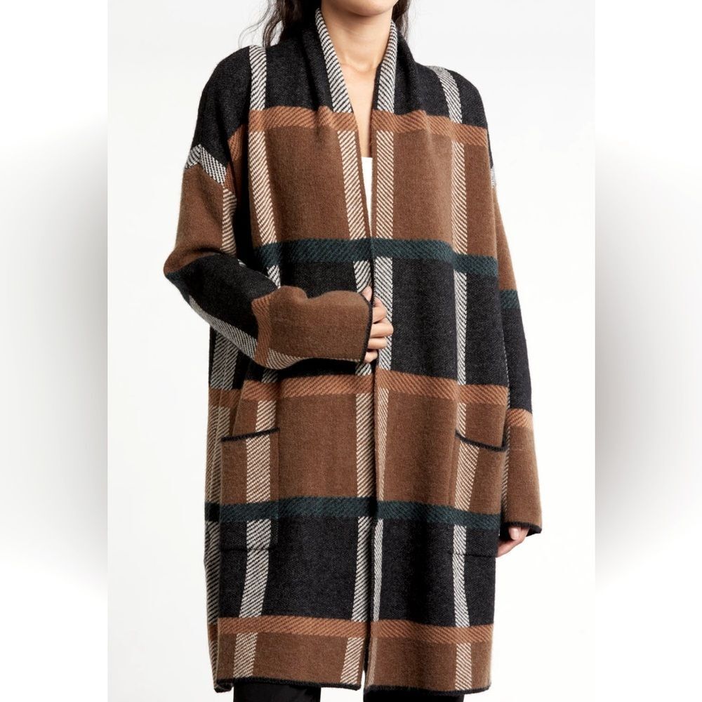 Nwt Plaid shawl corral longline cardigan